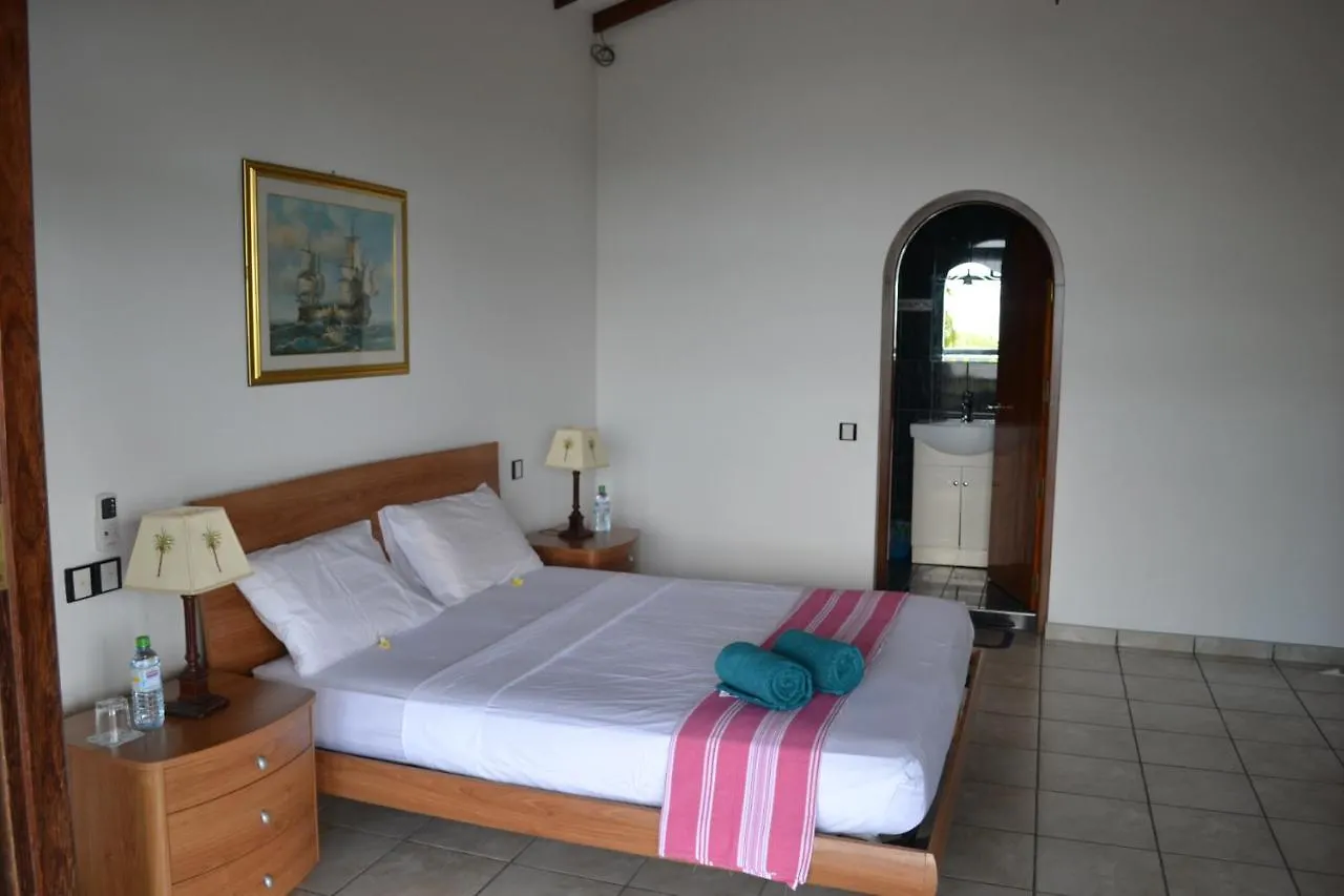 Resort Villa Barbara - Studio With Balcony Negombo